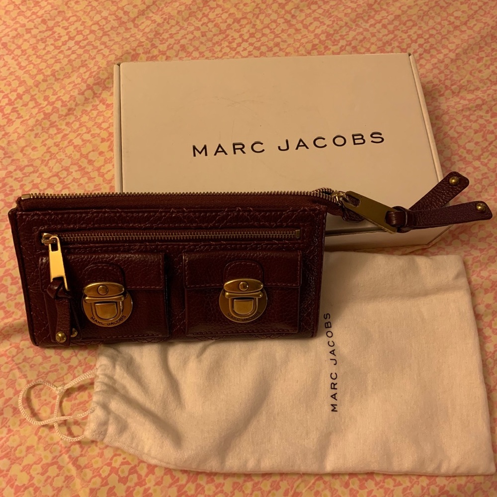 Classic Marc Jacobs Continental Wallet